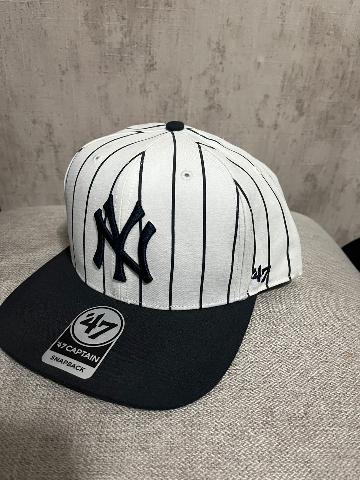 PRINSTRIPE 47 CAPTAIN WHITE