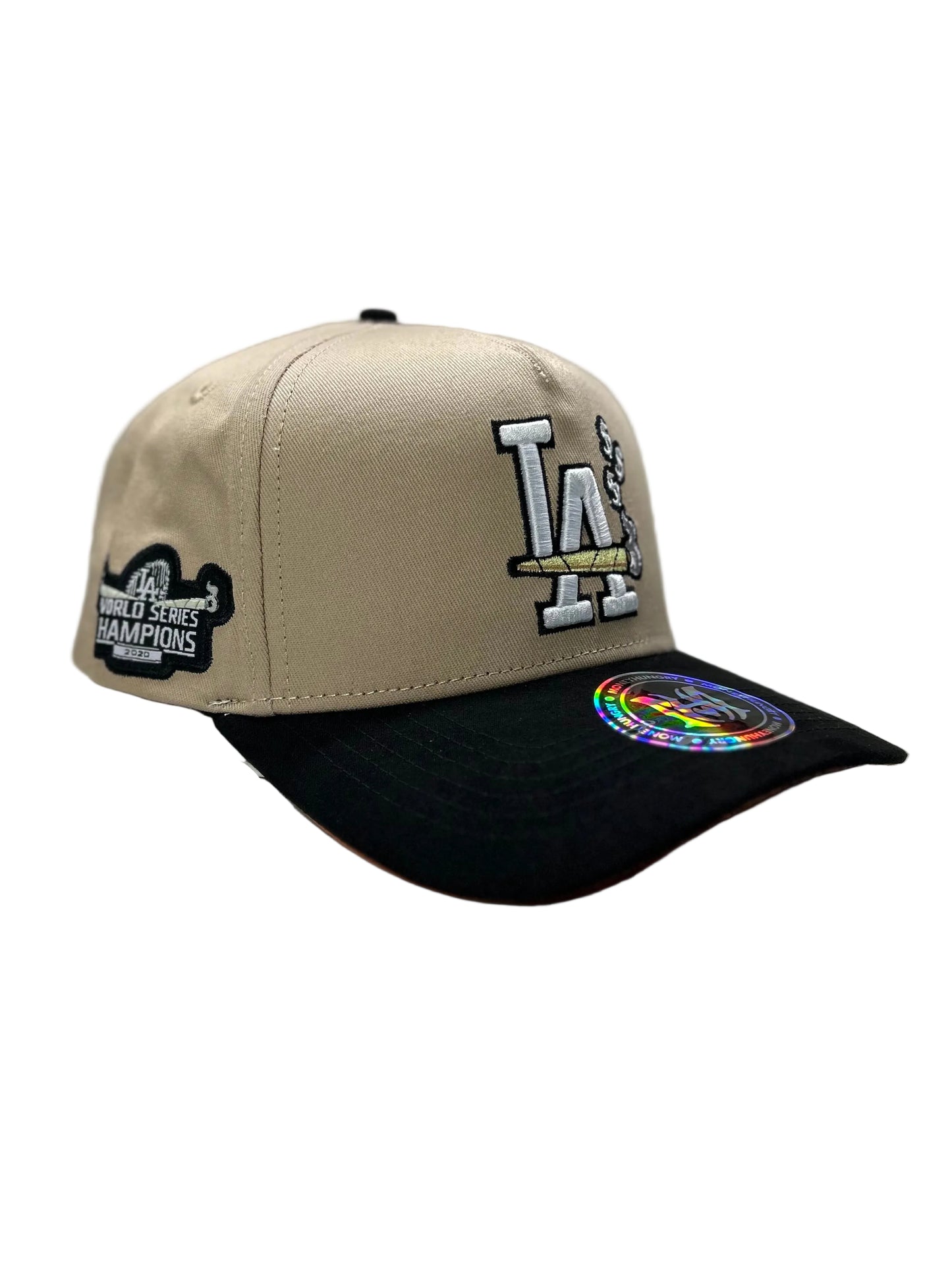 ¨LA¨ BLUNT BEIGE & BLACK