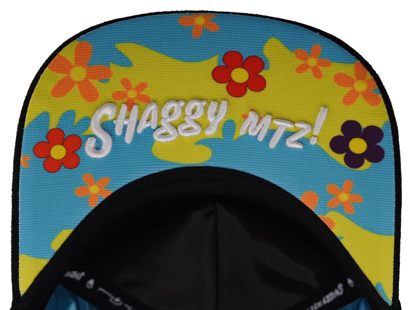 SHAGGY MYSTERI MACHINE BLACK AND WHITE